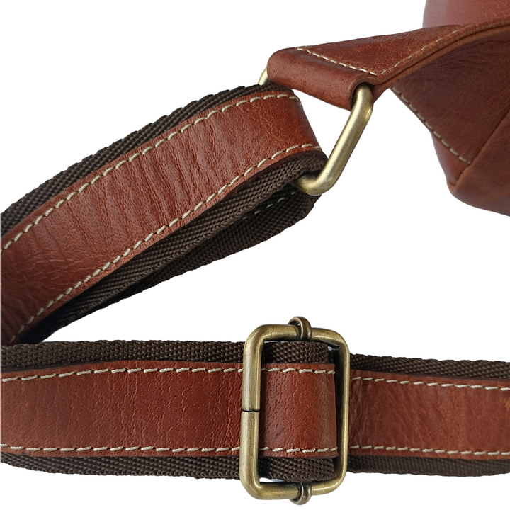 Mochila de cuero móvil